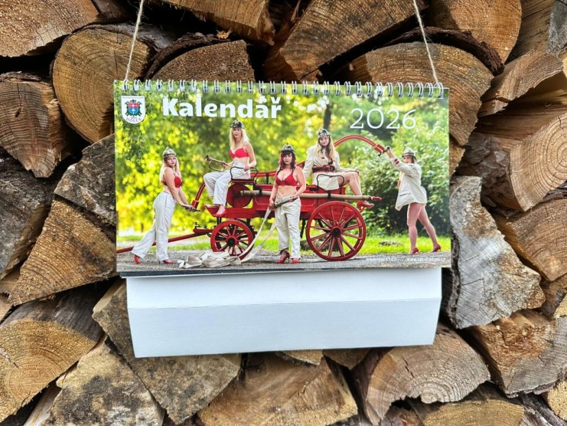 Stolní týdenní kalendář 2026